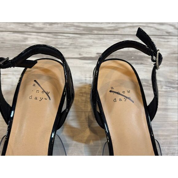 A New Day Eleanor Heart Slingback Kitten Black Heels Size 8 - Picture 5 of 11